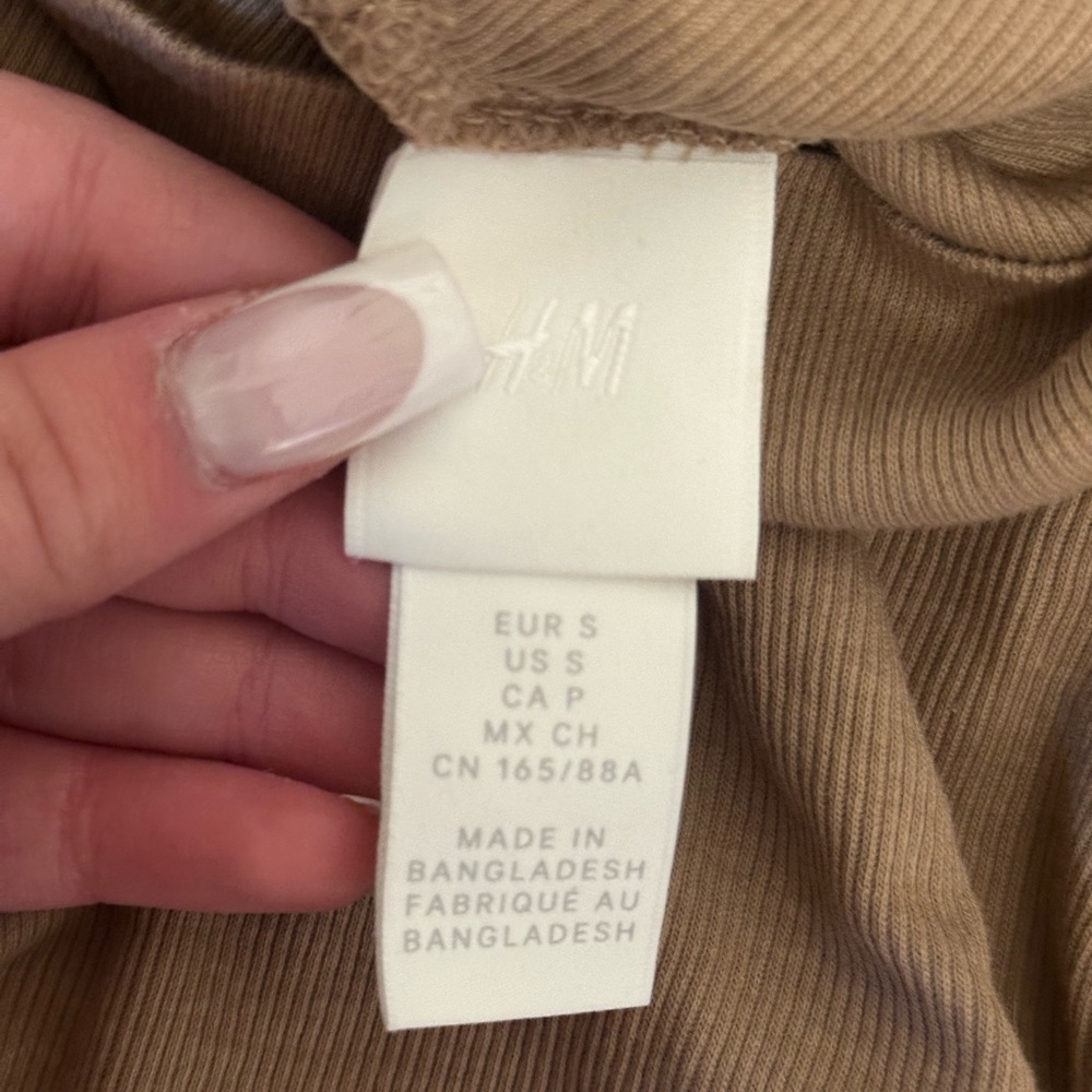 H&M Camel Ribbed Bodysuit - Picture 3 of 3